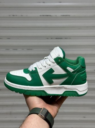 фото весенние женские кроссовки оптом