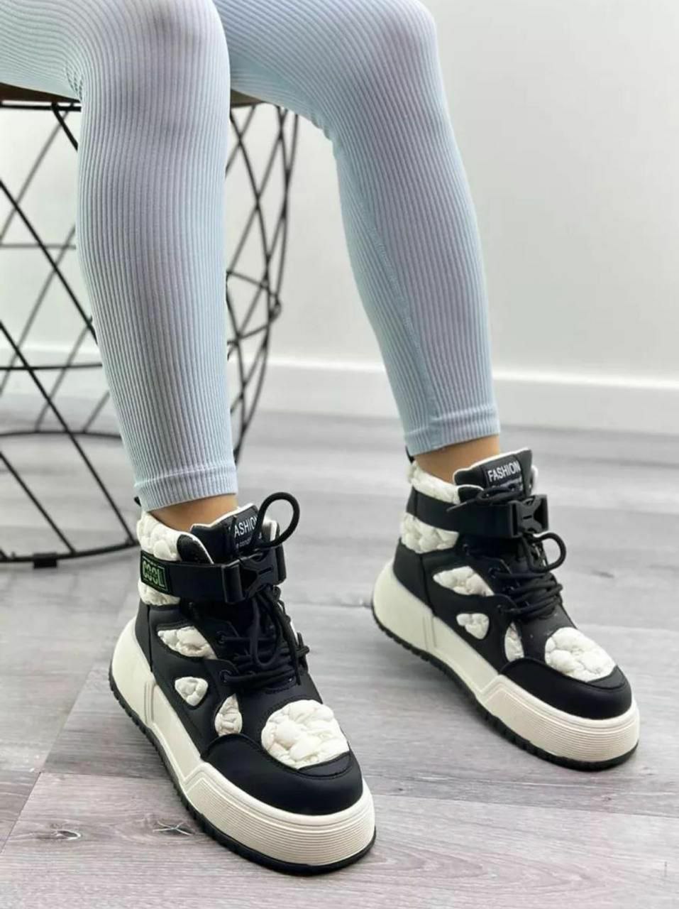 фото зимние женские кроссовки оптом с доставкой