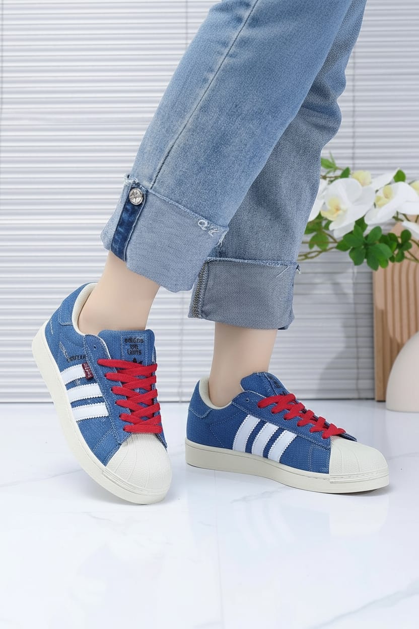 фото весенние женские кроссовки оптом