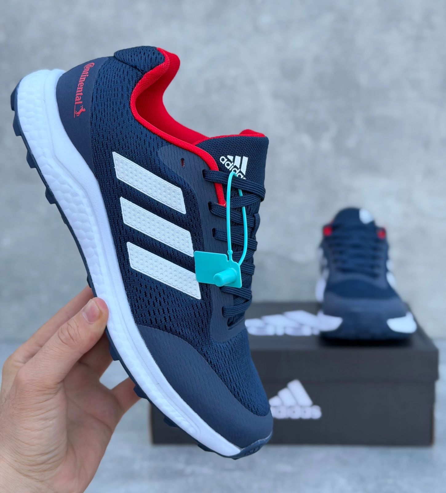фото мужские осенние кроссовки adidas 686241 оптом