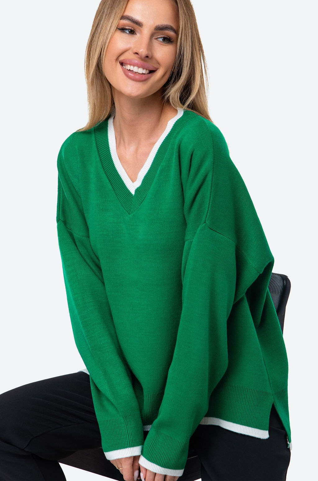 картинка Женский джемпер оверсайз от магазина Одежда+