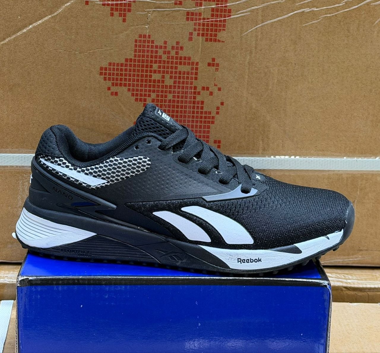 фото весенние мужские кроссовки оптом с доставкой