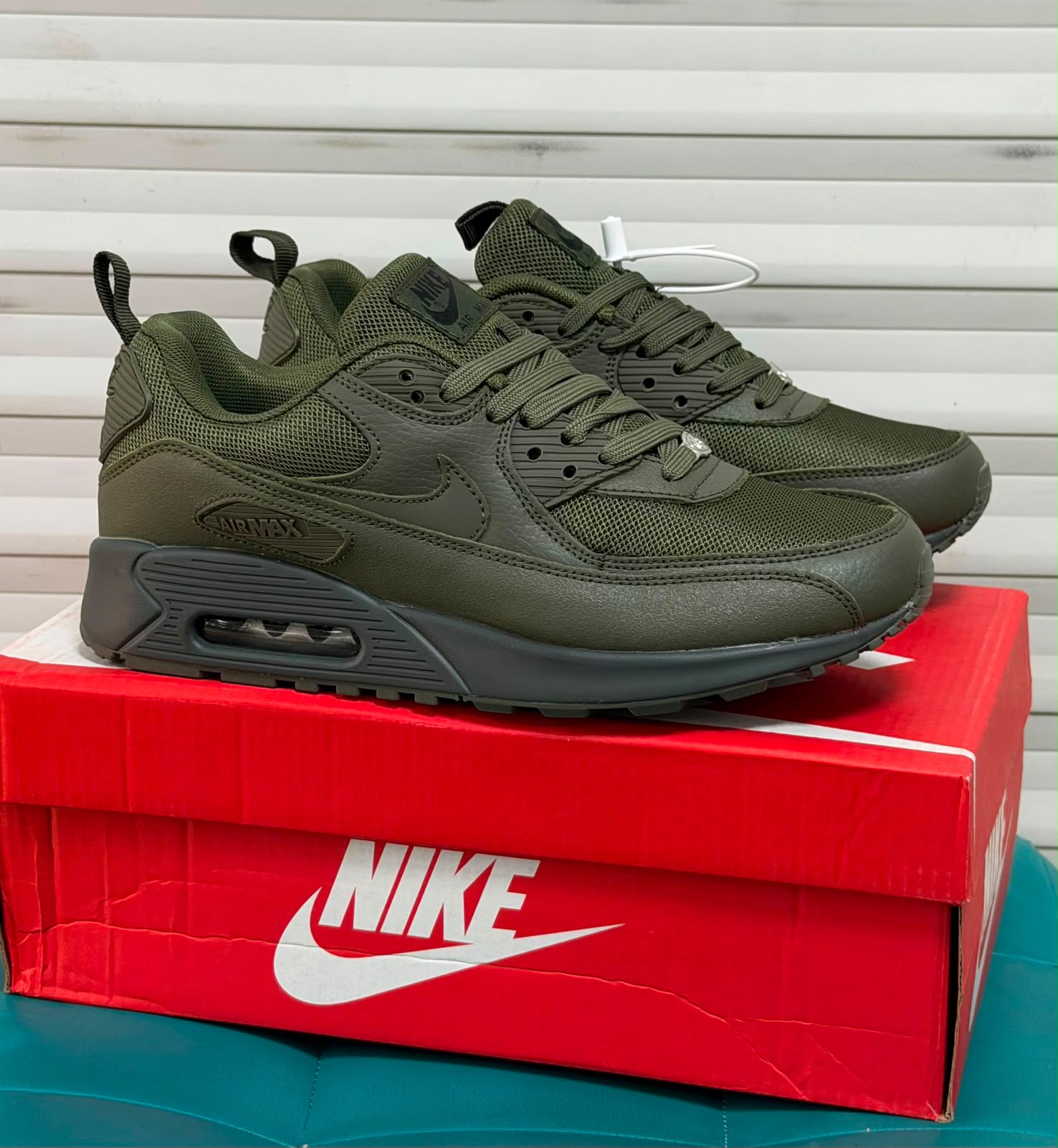 фото мужские осенние кроссовки nike 359100 оптом