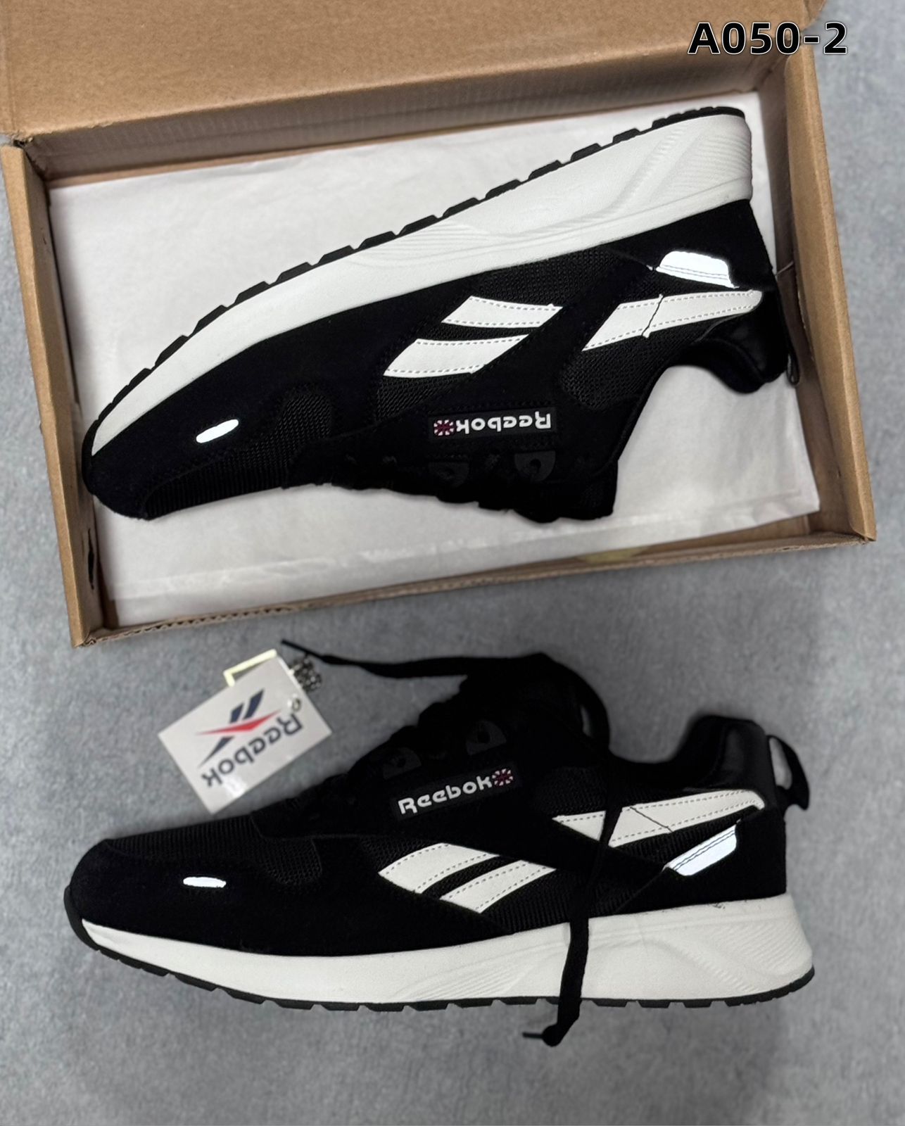 фото мужские черные кроссовки reebok 232312 оптом