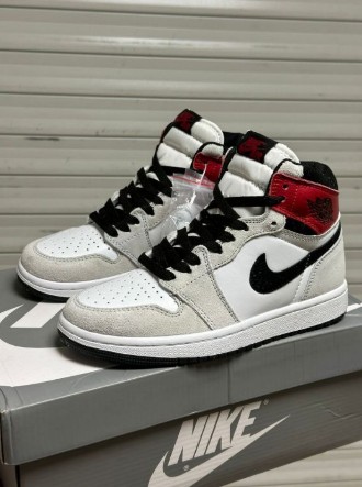 фото весенние женские кроссовки оптом