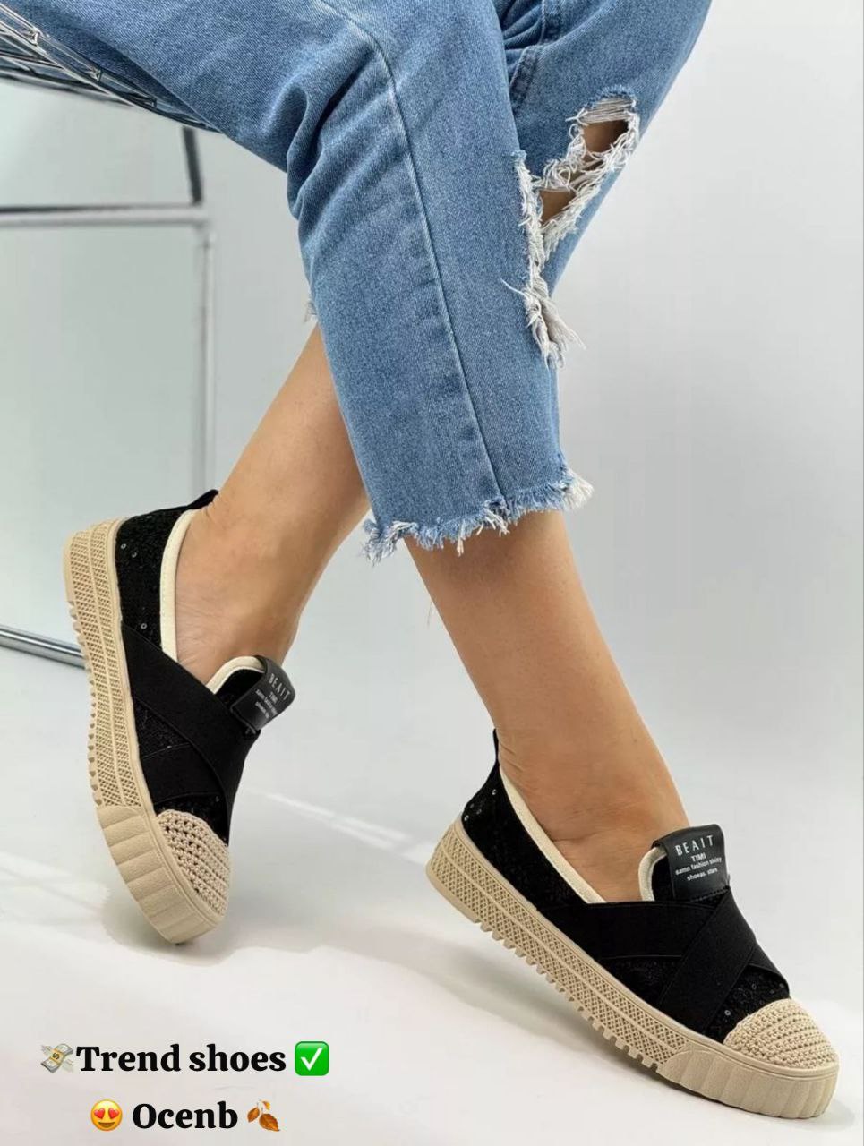 фото весенние женские кроссовки оптом