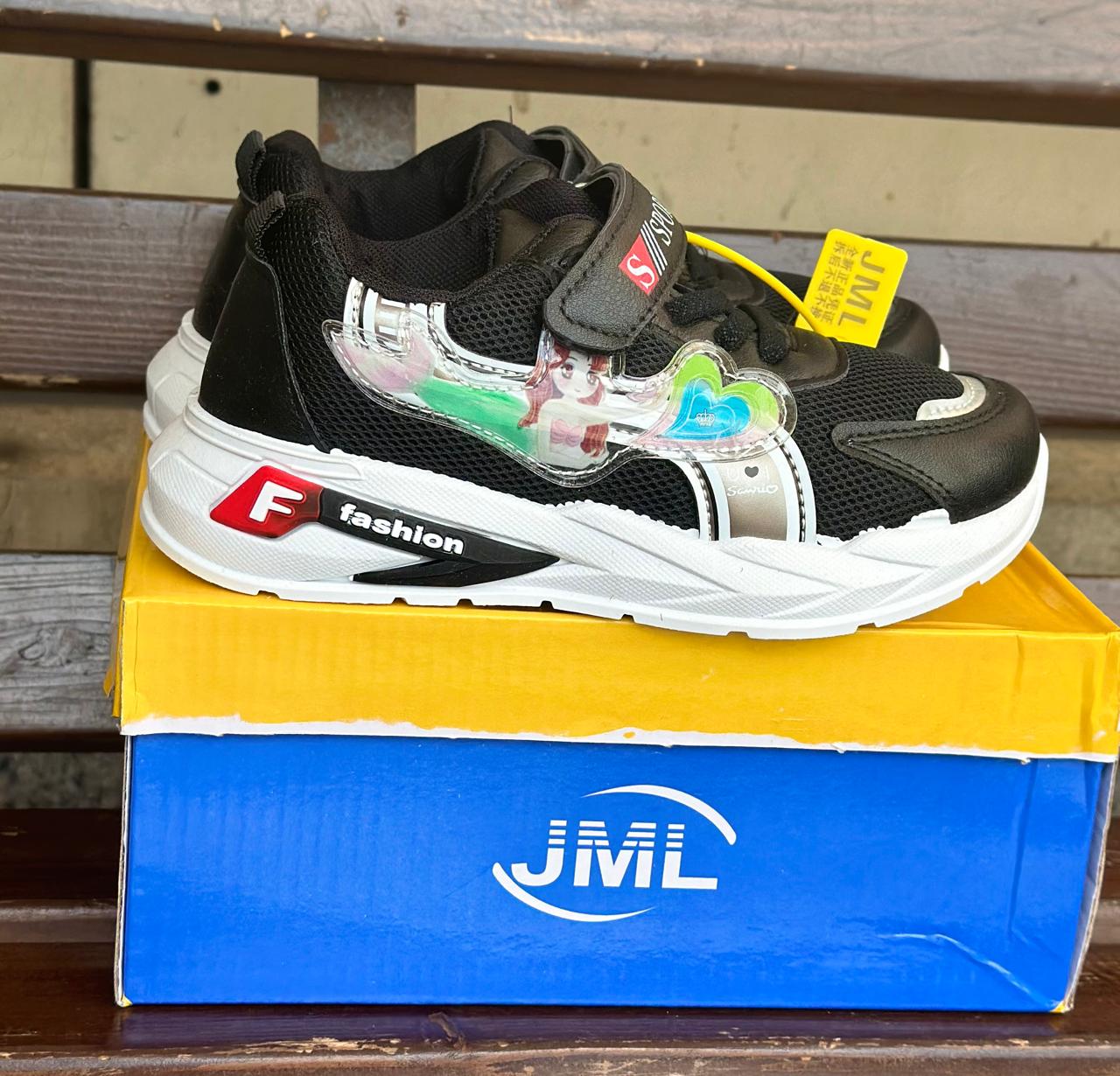 фото весенние кроссовки для мальчиков оптом