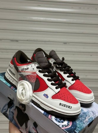 фото весенние мужские кроссовки оптом с доставкой