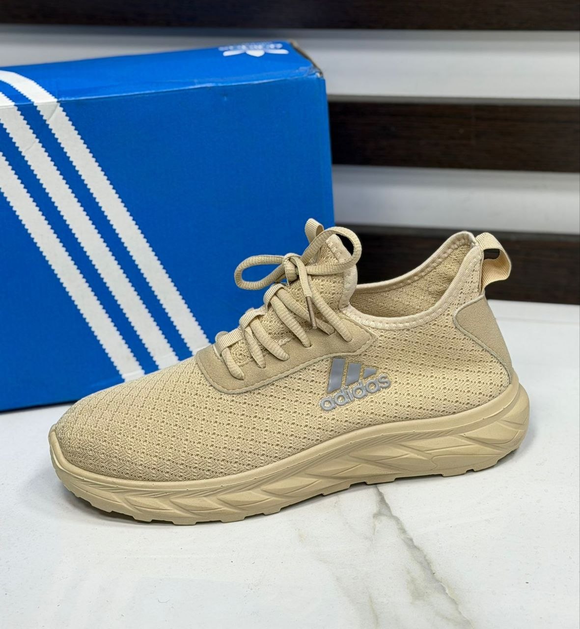 фото весенние мужские кроссовки оптом с доставкой