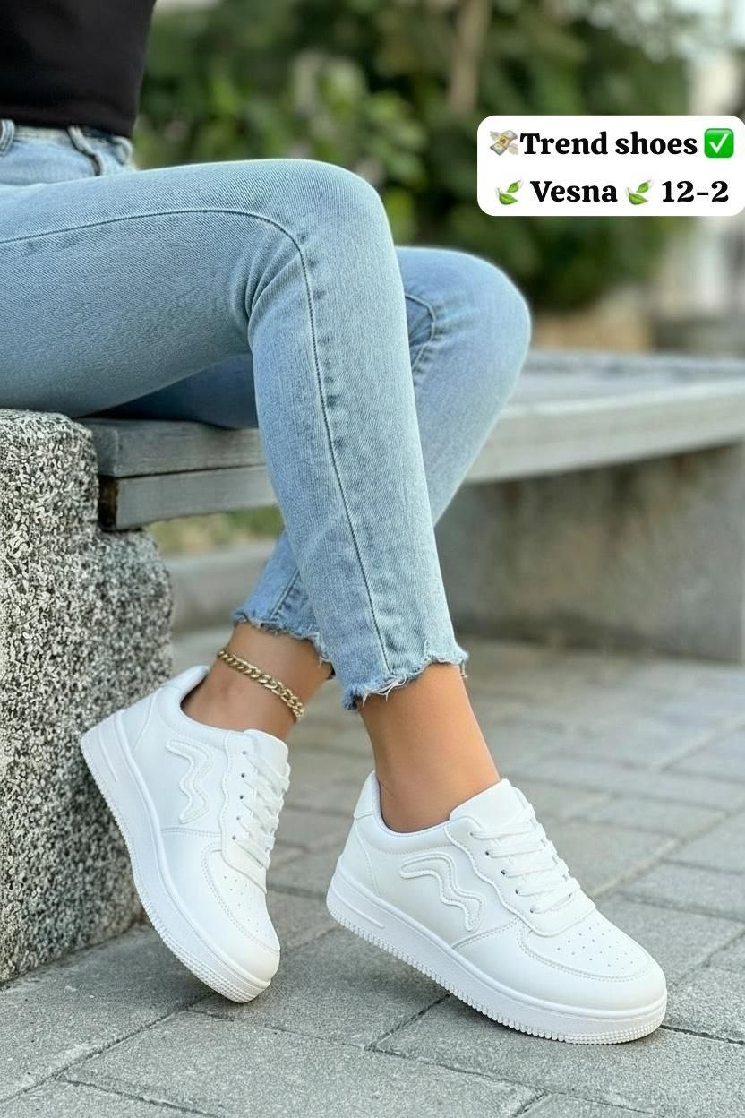 фото весенние женские кроссовки оптом