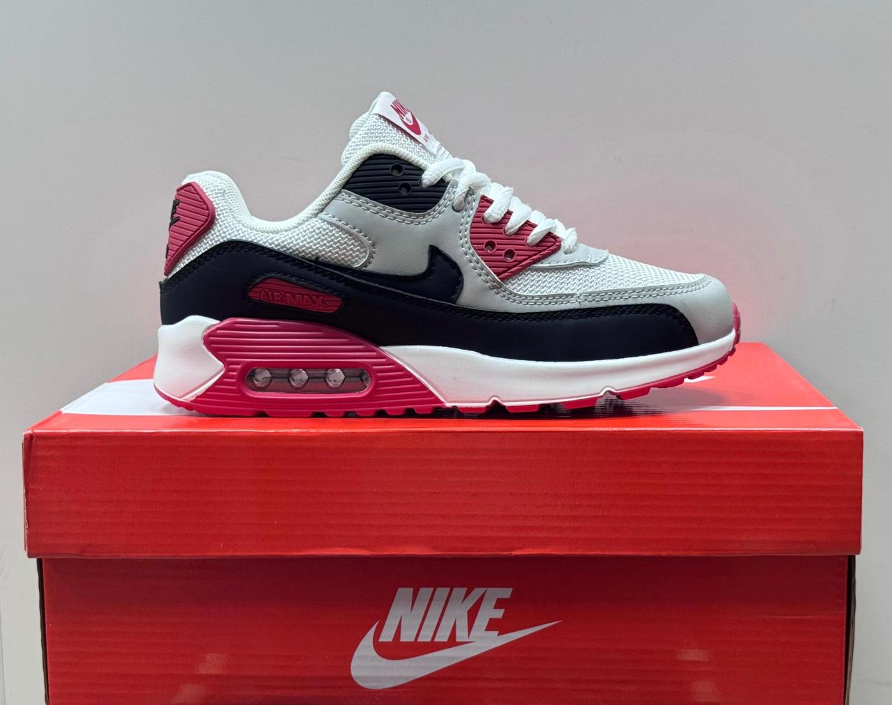 фото женские весенние кроссовки nike 317002 оптом