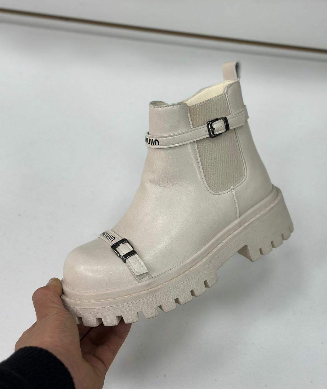 фото зимние женские ботинки оптом от производителя