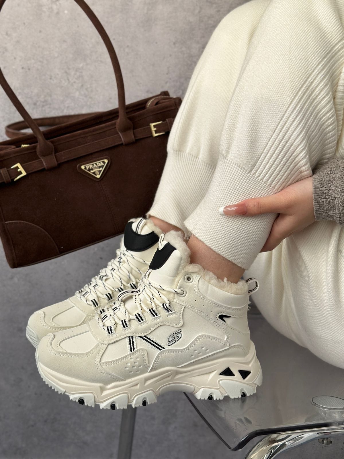 фото зимние женские кроссовки оптом с доставкой