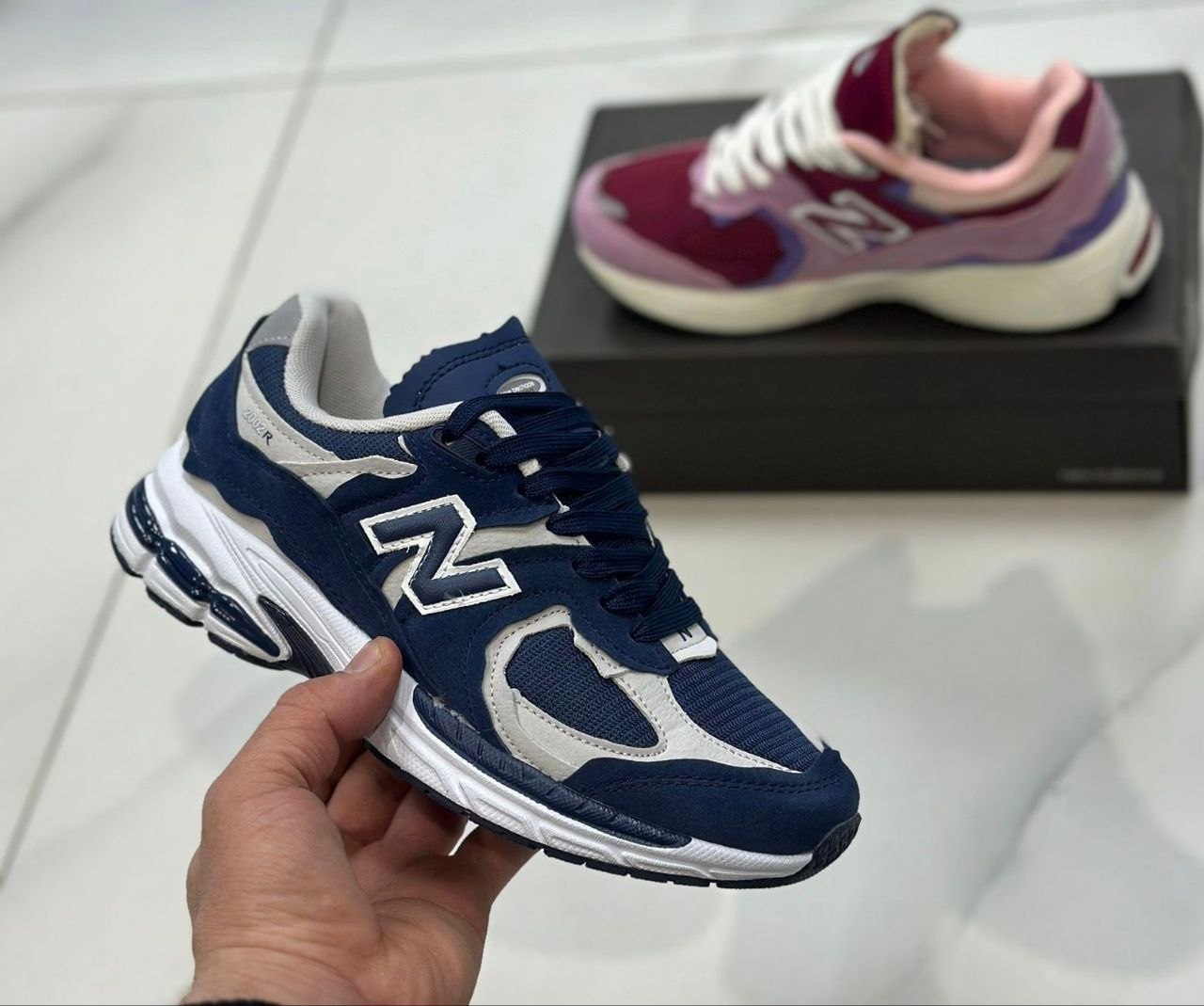 фото весенние женские кроссовки оптом