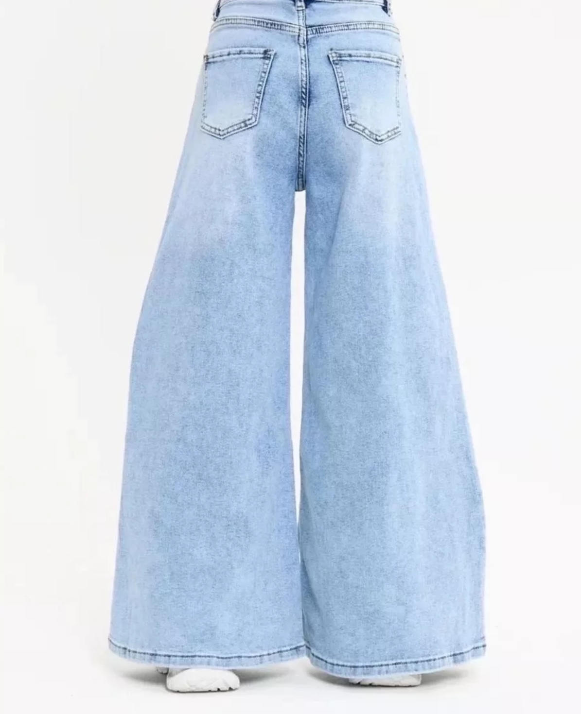 картинка Джинсы от магазина Одежда+