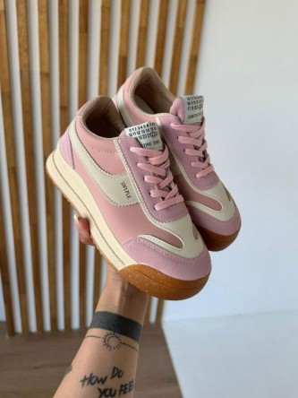 фото весенние женские кроссовки оптом