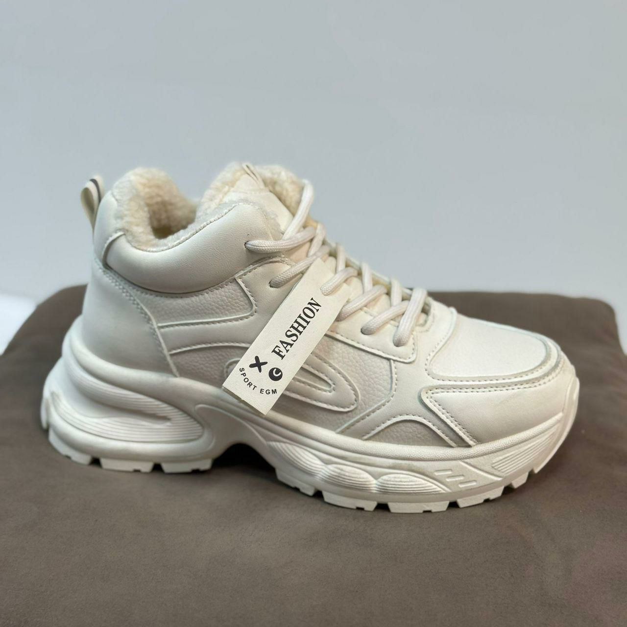 фото зимние женские кроссовки оптом с доставкой