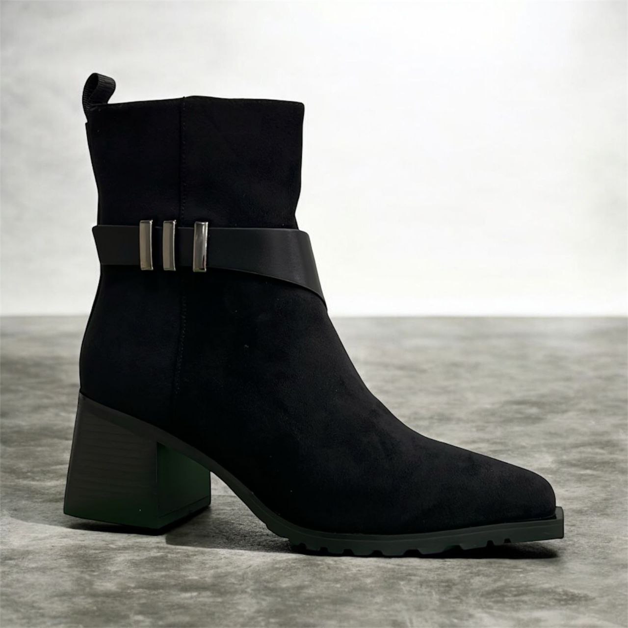 фото весенние женские ботинки оптом