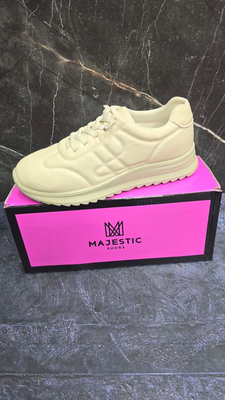 фото весенние женские кроссовки оптом