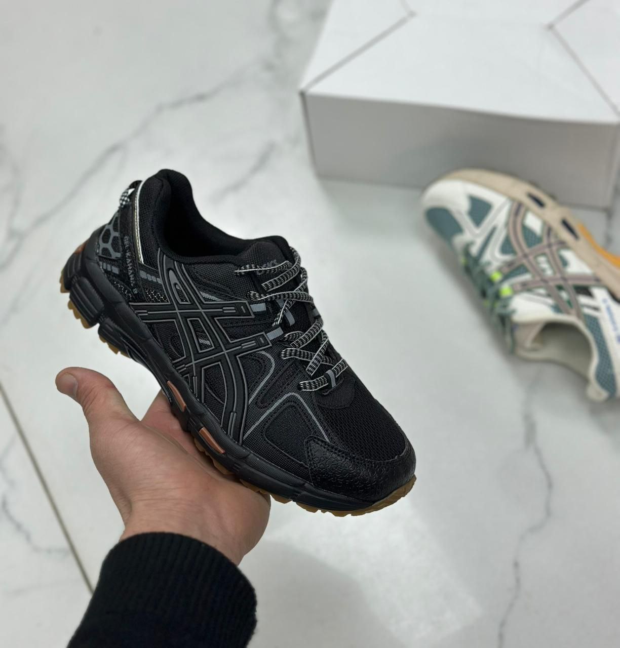 фото весенние женские кроссовки оптом