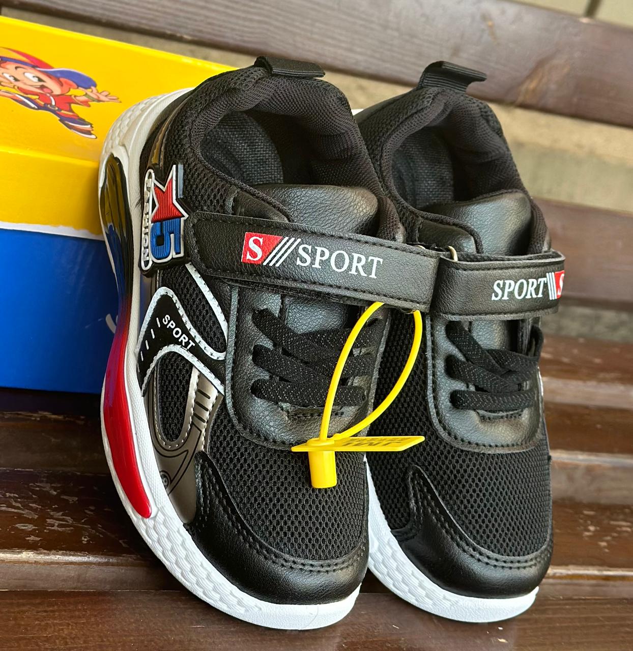 фото весенние кроссовки для мальчиков оптом