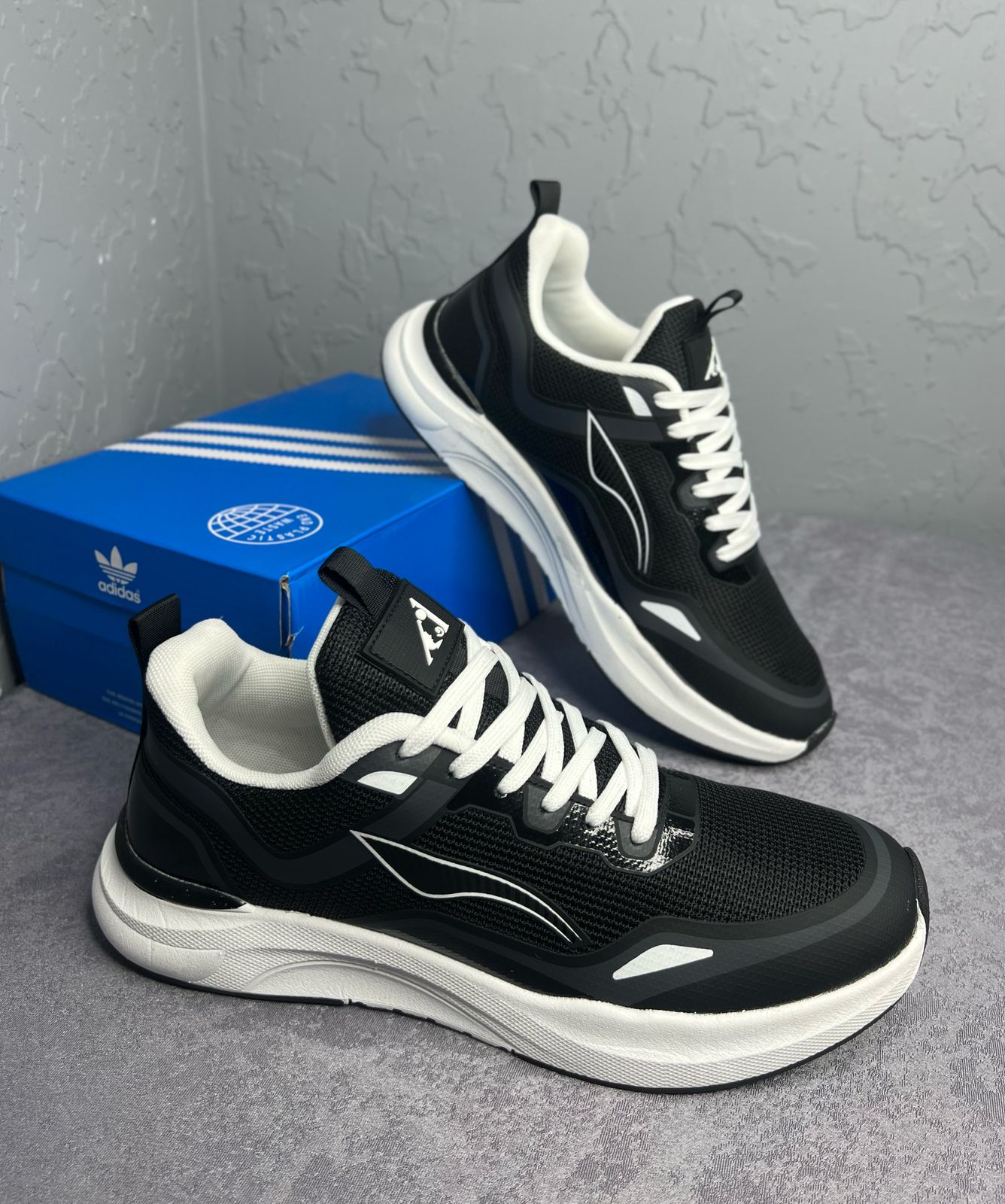 фото весенние мужские кроссовки оптом с доставкой