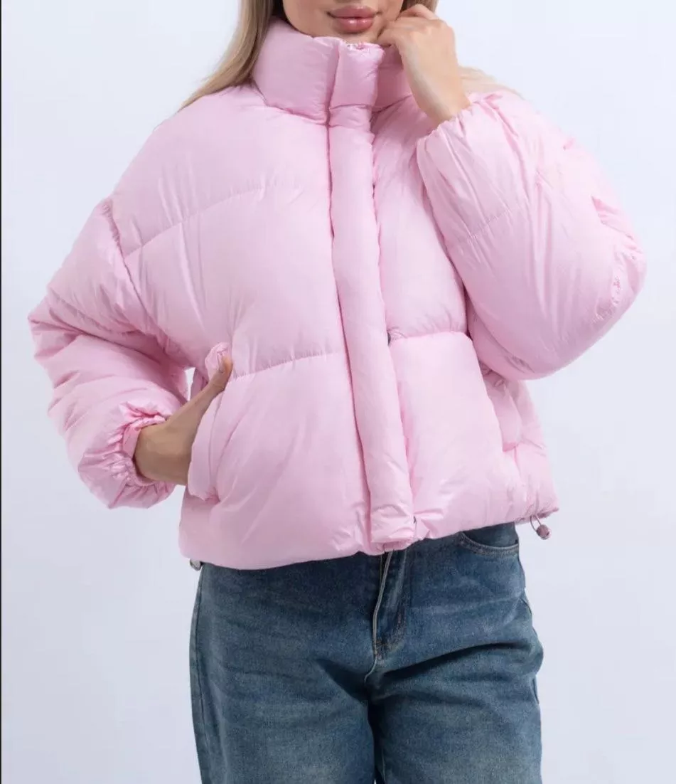 картинка Розовая дутая куртка оверсайз от магазина Одежда+
