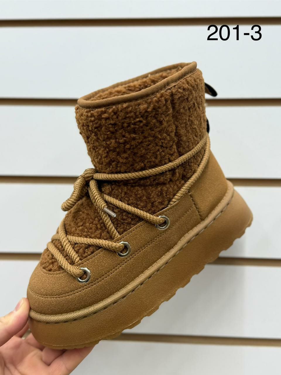 фото зимние женские угги оптом