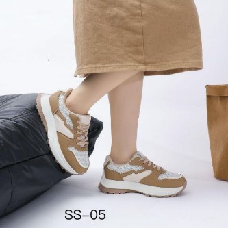 фото весенние женские кроссовки оптом