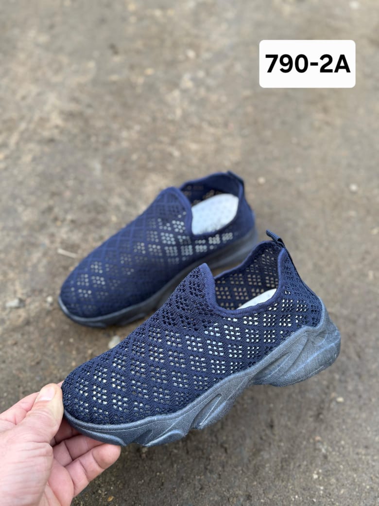 фото летние женские кроссовки оптом