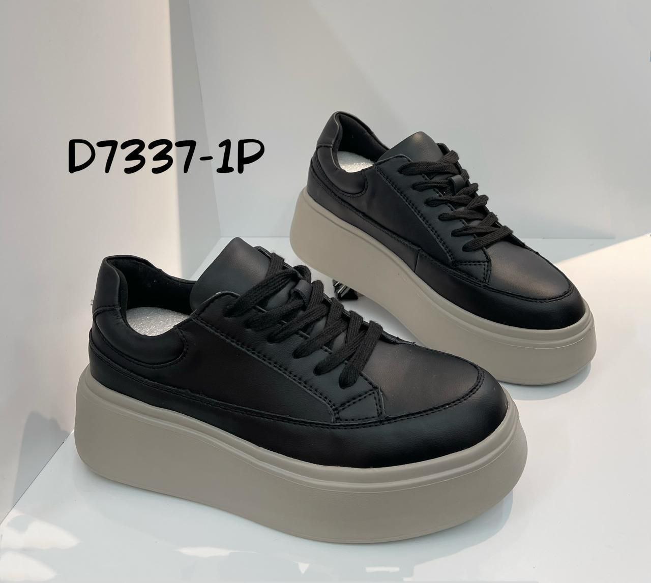 фото весенние женские кроссовки оптом