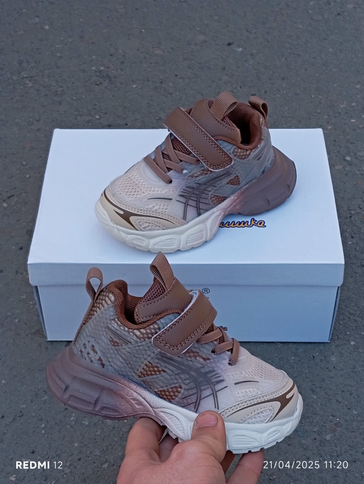 фото весенние кроссовки для мальчиков оптом