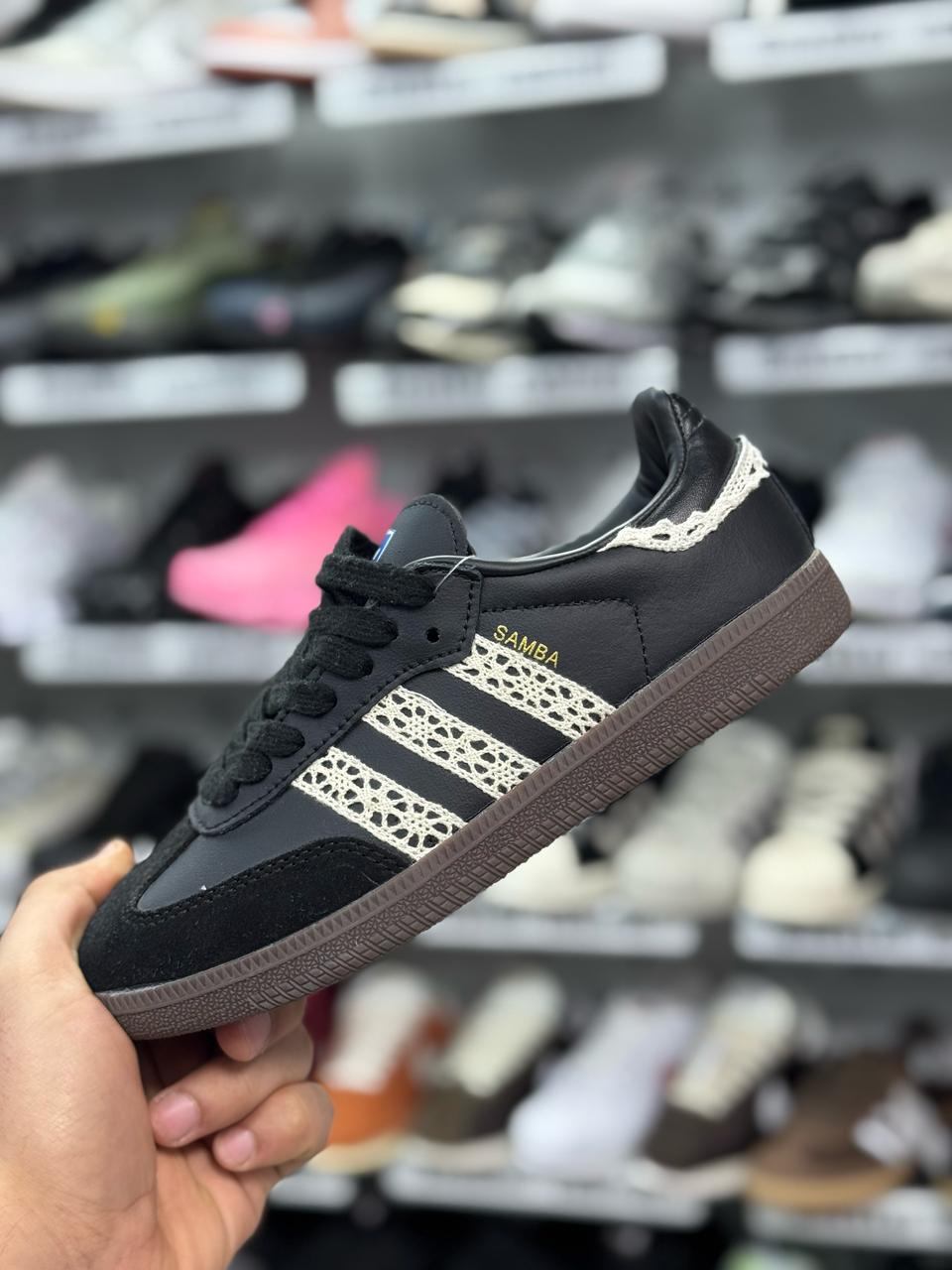 фото весенние женские кроссовки оптом