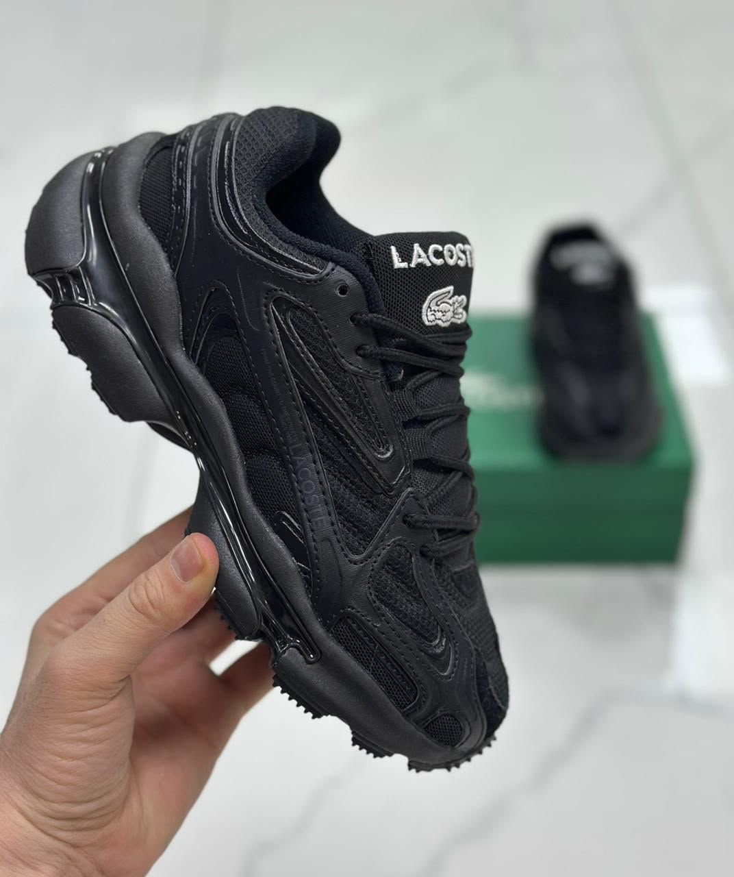 фото Женские черные кроссовки Lacoste 418266 оптом на лето для мужчин