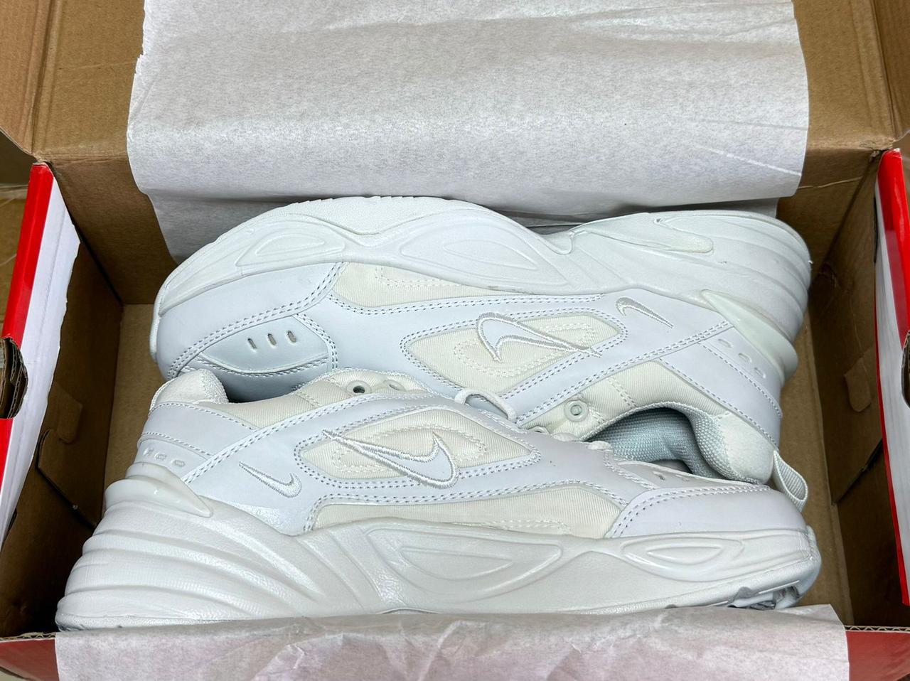 фото Мужские белые кроссовки Nike 575154 оптом с доставкой