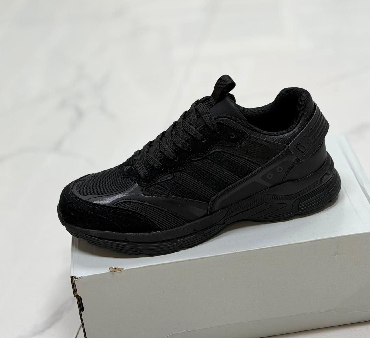 фото весенние мужские кроссовки оптом с доставкой