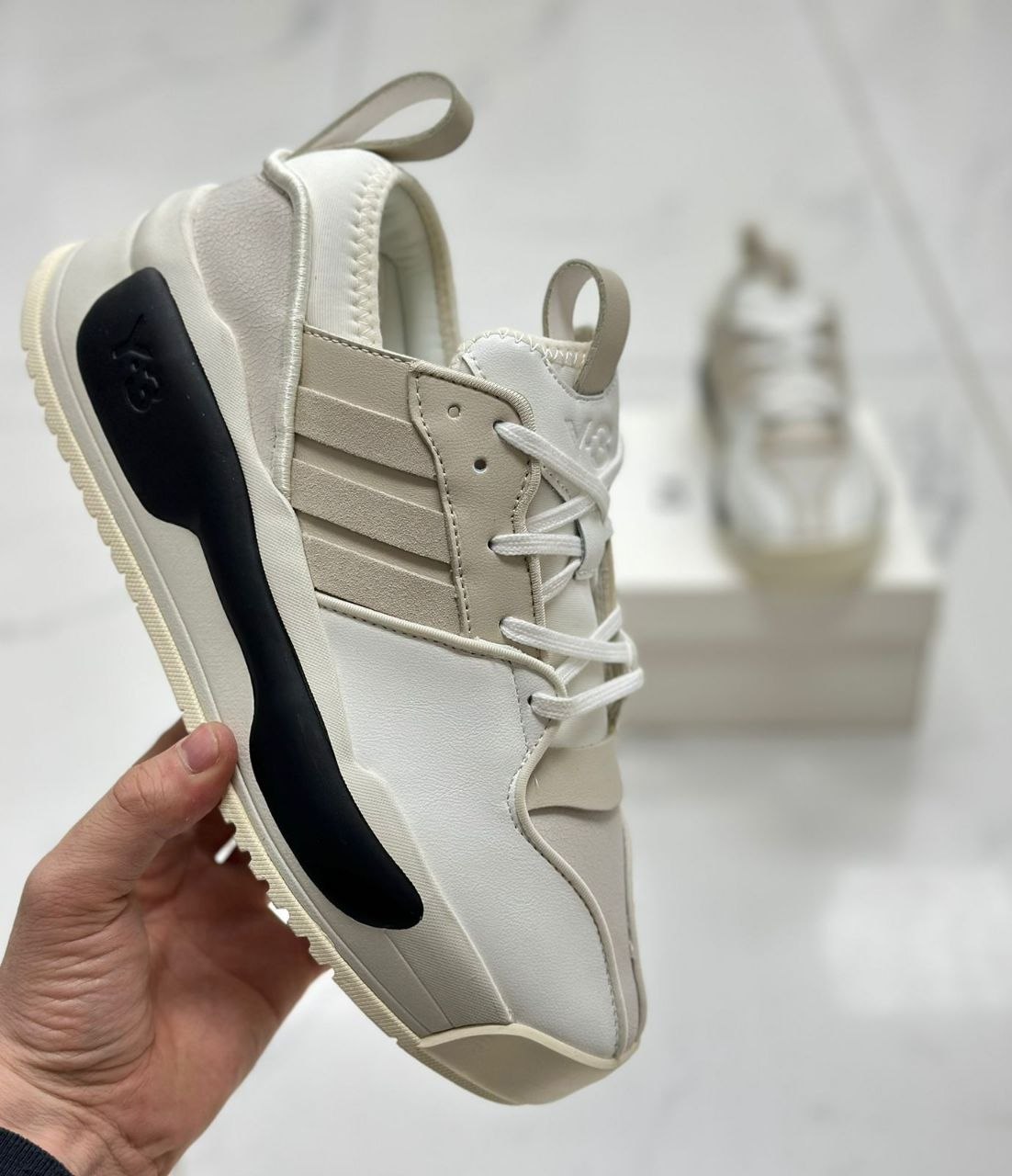 фото весенние мужские кроссовки оптом с доставкой