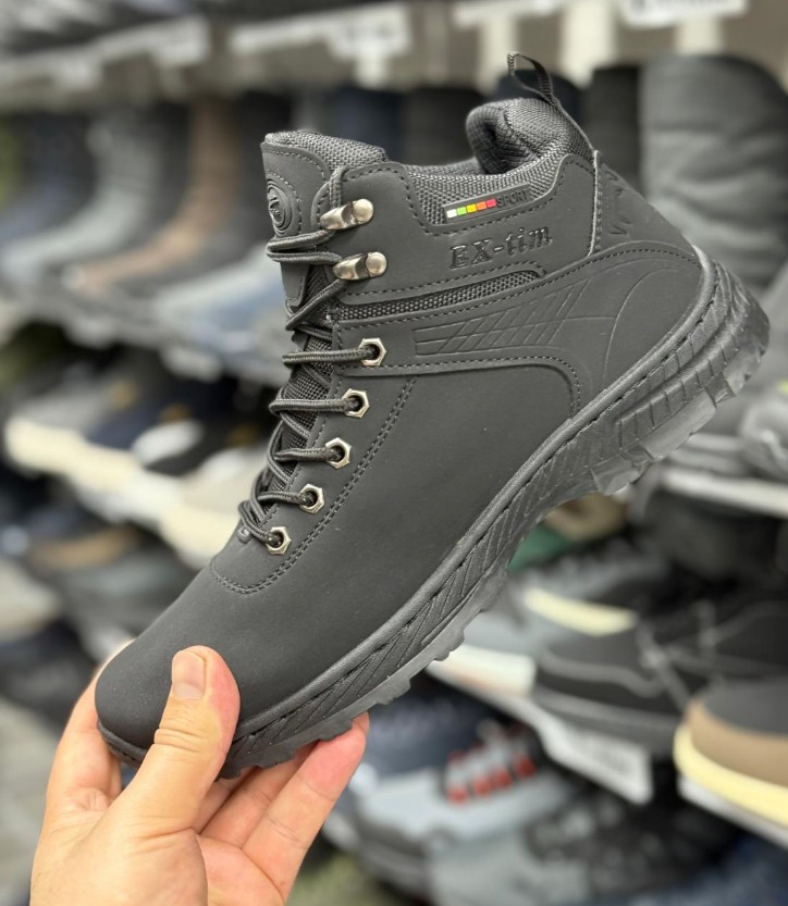 фото зимние мужские кроссовки оптом