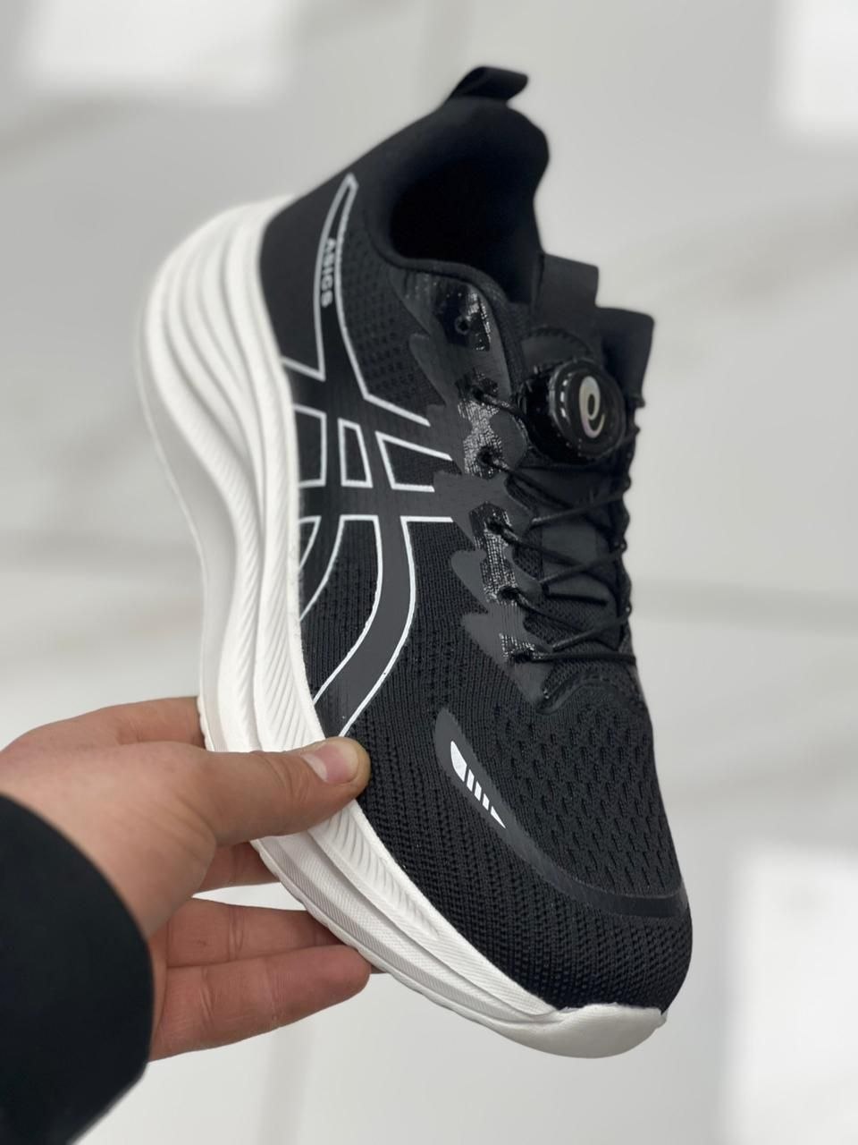 фото весенние мужские кроссовки оптом с доставкой