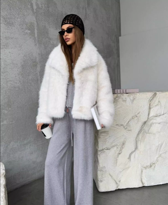 картинка Шуба от магазина Одежда+