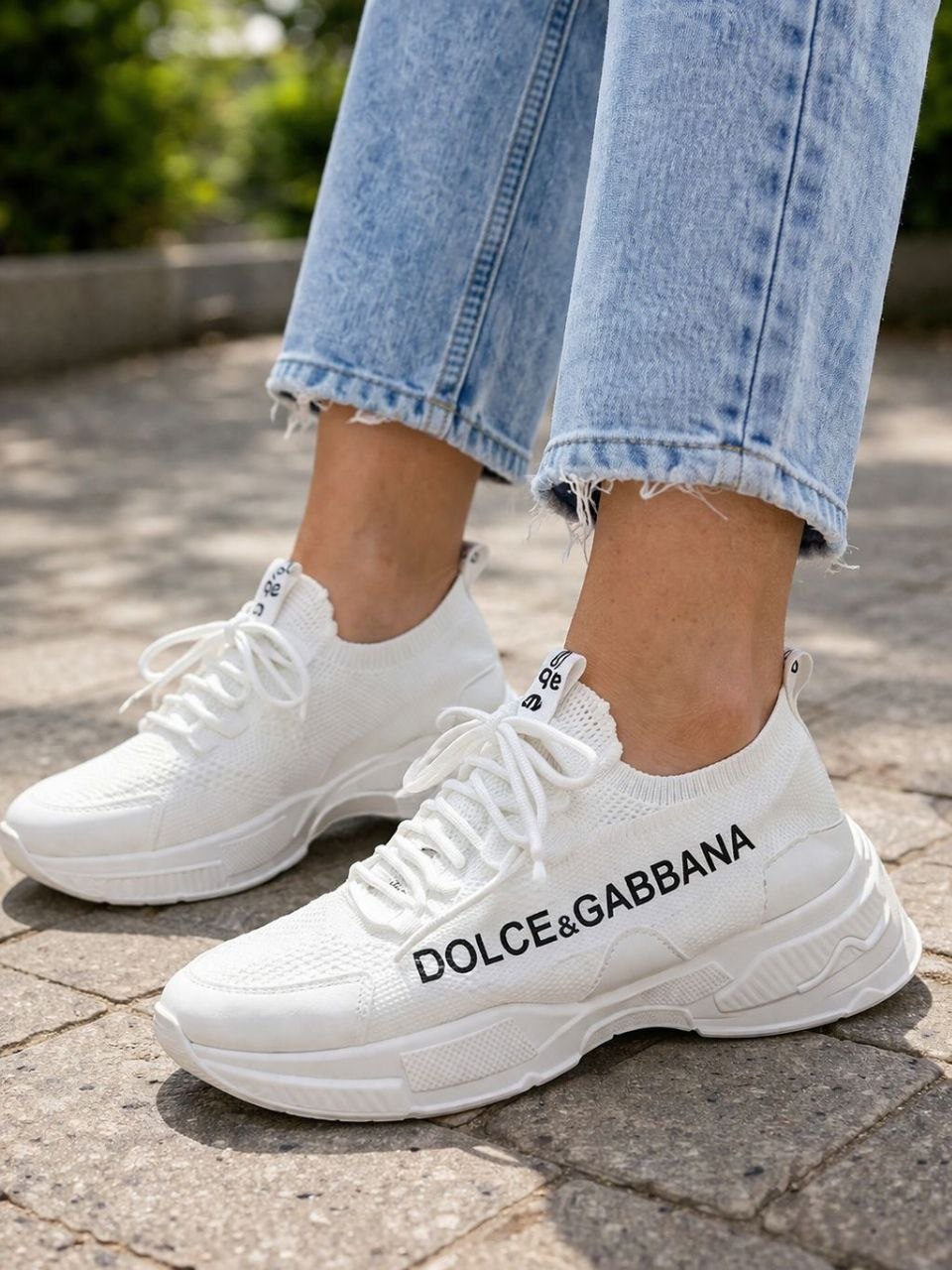 фото весенние женские кроссовки оптом