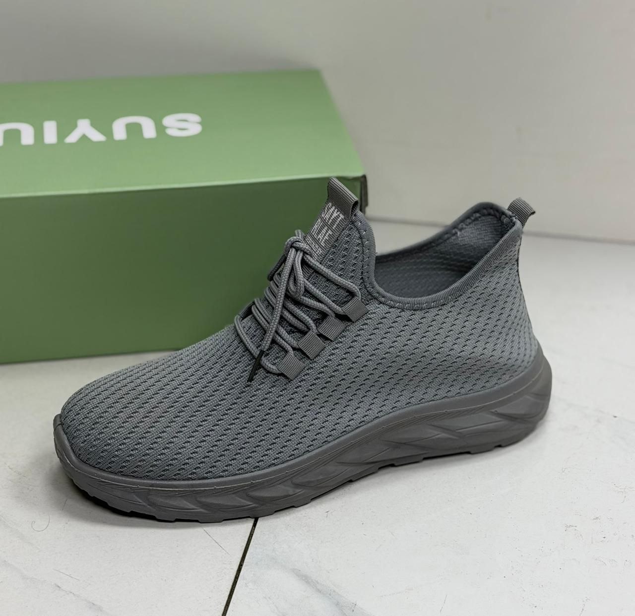 фото весенние мужские кроссовки оптом с доставкой