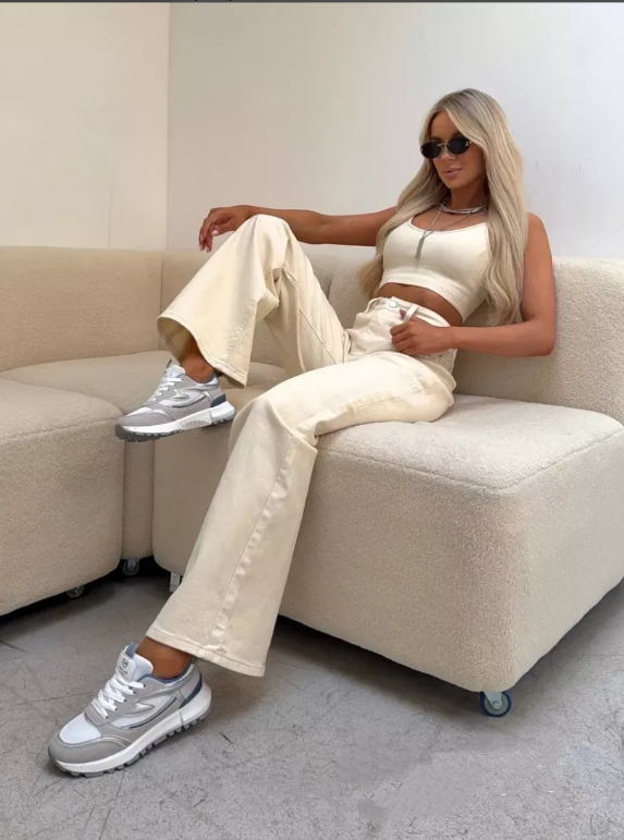 картинка Джинсы от магазина Одежда+