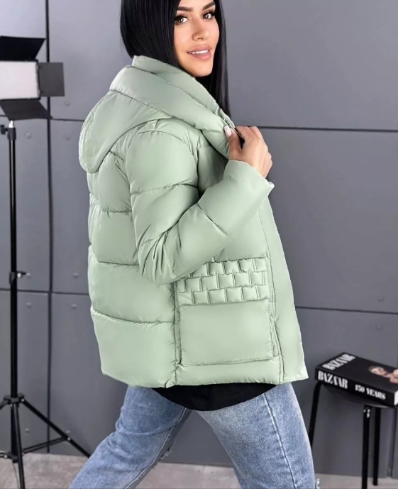 картинка Куртка от магазина Одежда+