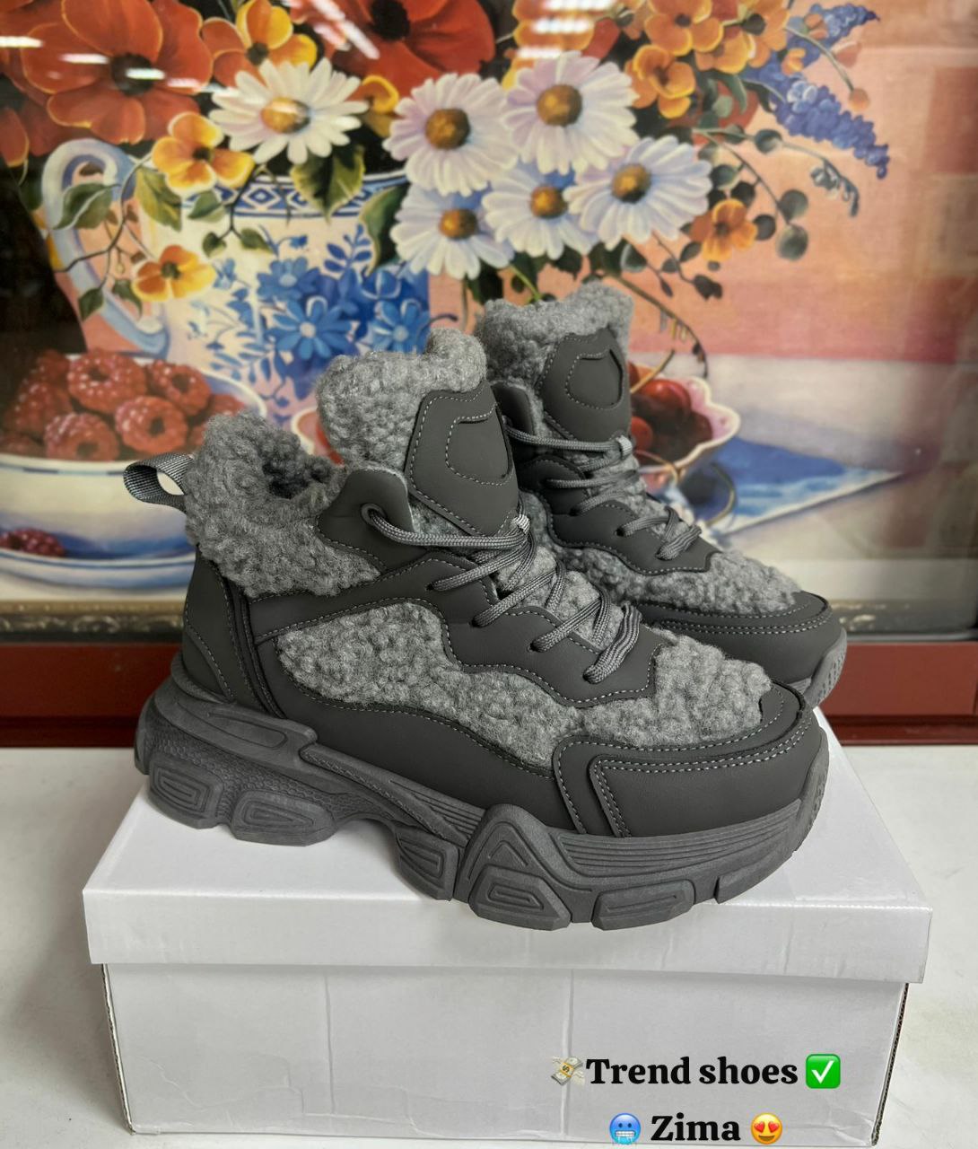 фото зимние женские кроссовки оптом с доставкой