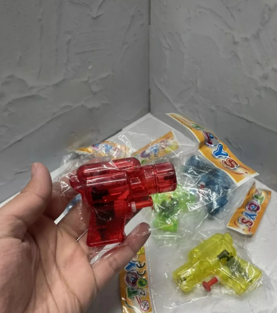 картинка Водный мини пистолет от магазина Одежда+