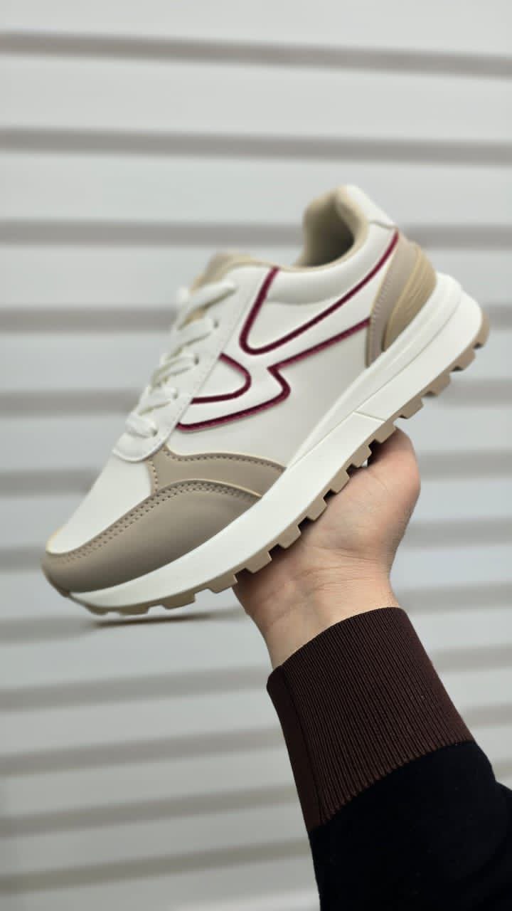 фото весенние женские кроссовки оптом