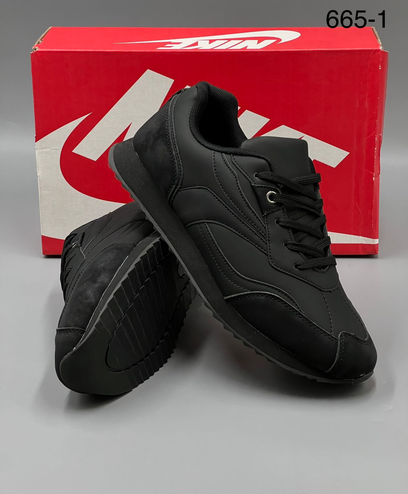 фото весенние мужские кроссовки оптом с доставкой