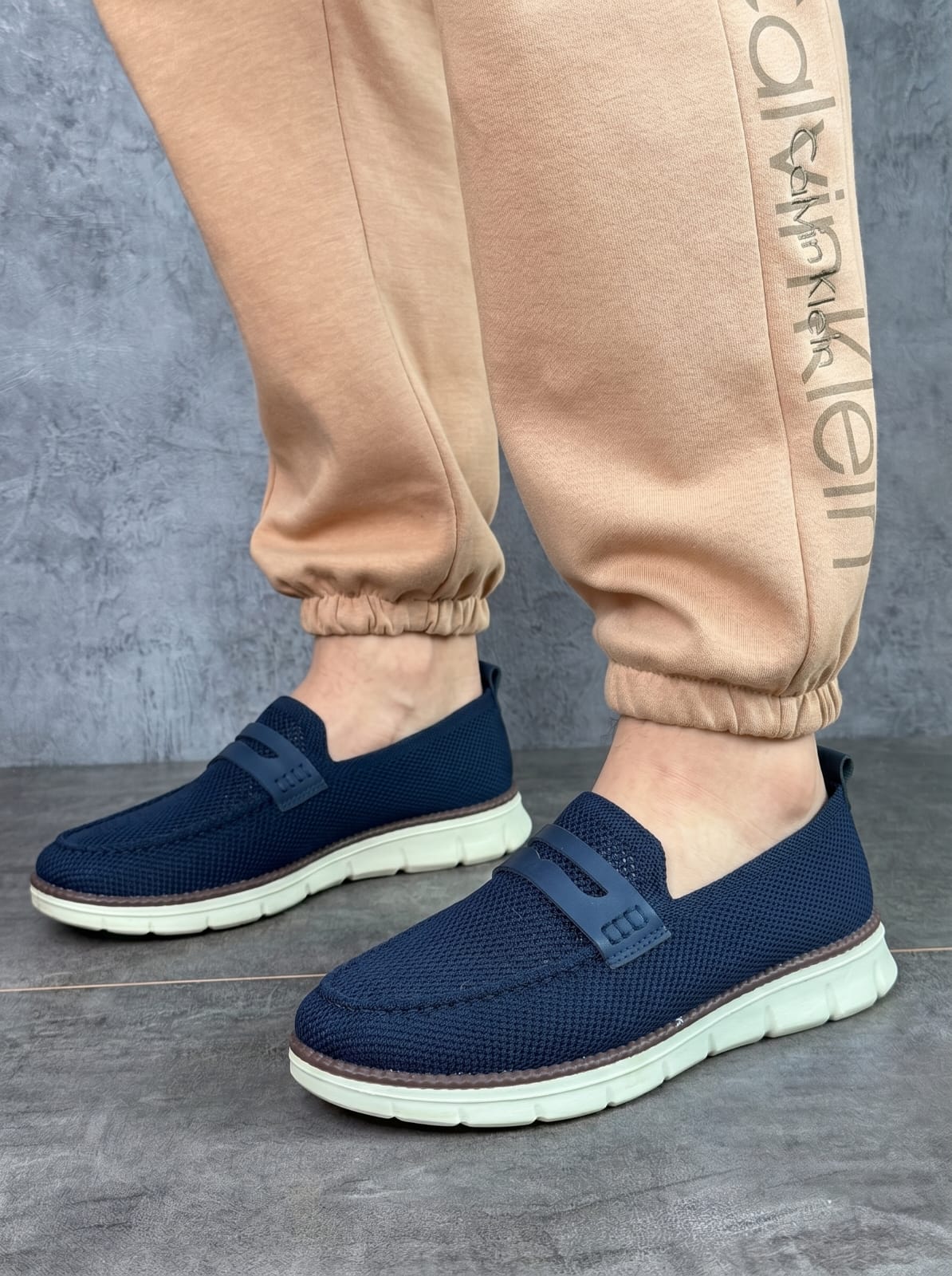 фото мужские осенние кроссовки 334263 оптом