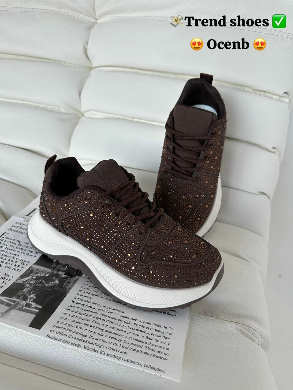 фото весенние женские кроссовки оптом